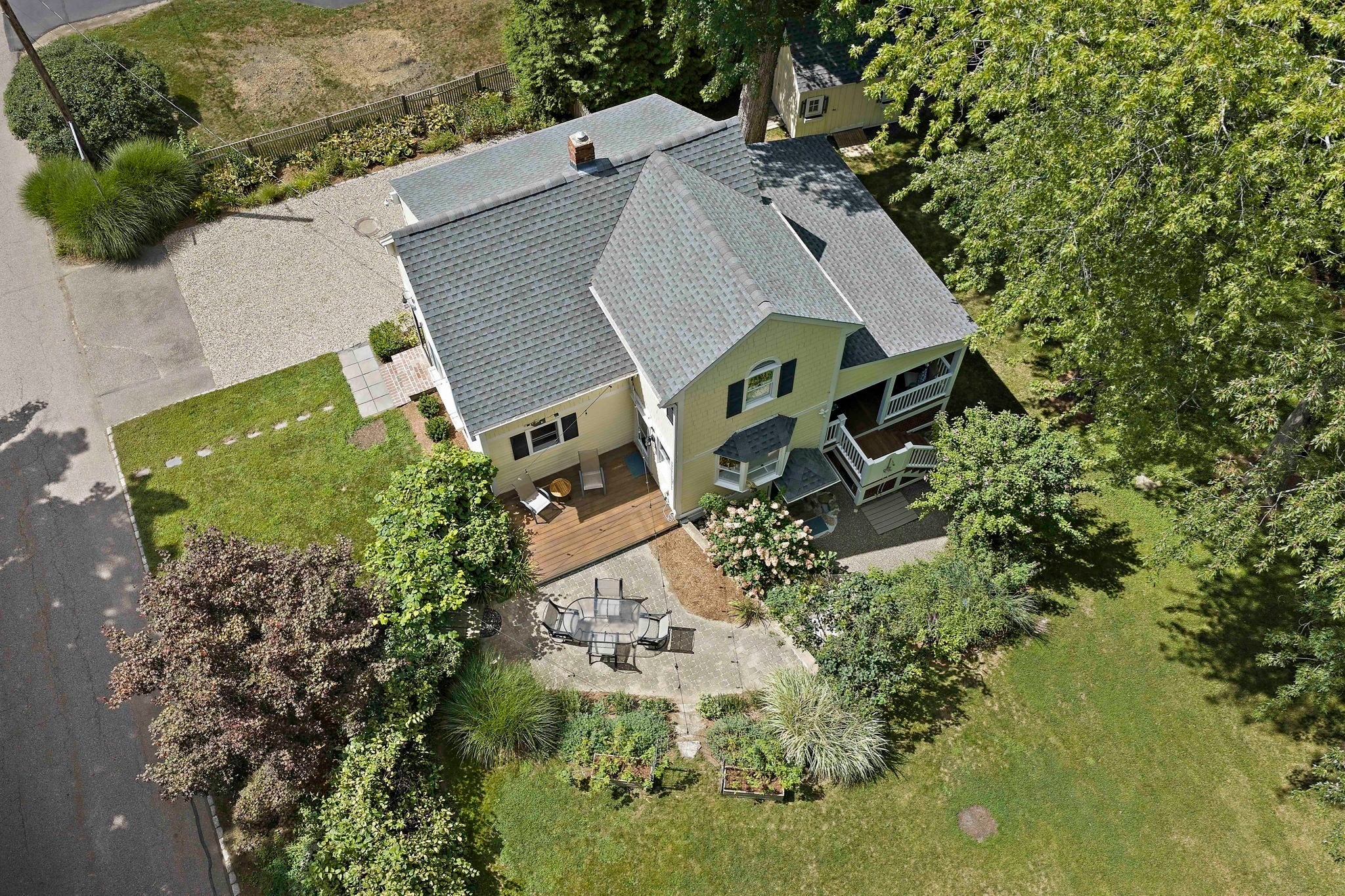 16 Oakland Ave, Hanover, MA Photo #1