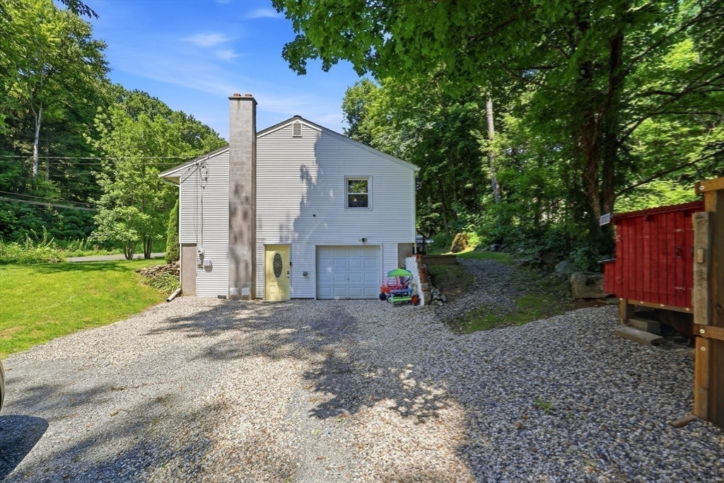 21 Goss Hill Rd, Huntington, MA Photo #29