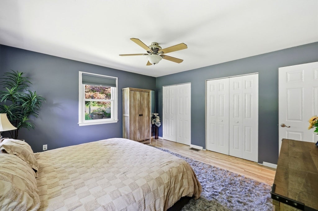 21 Goss Hill Rd, Huntington, MA Photo #16