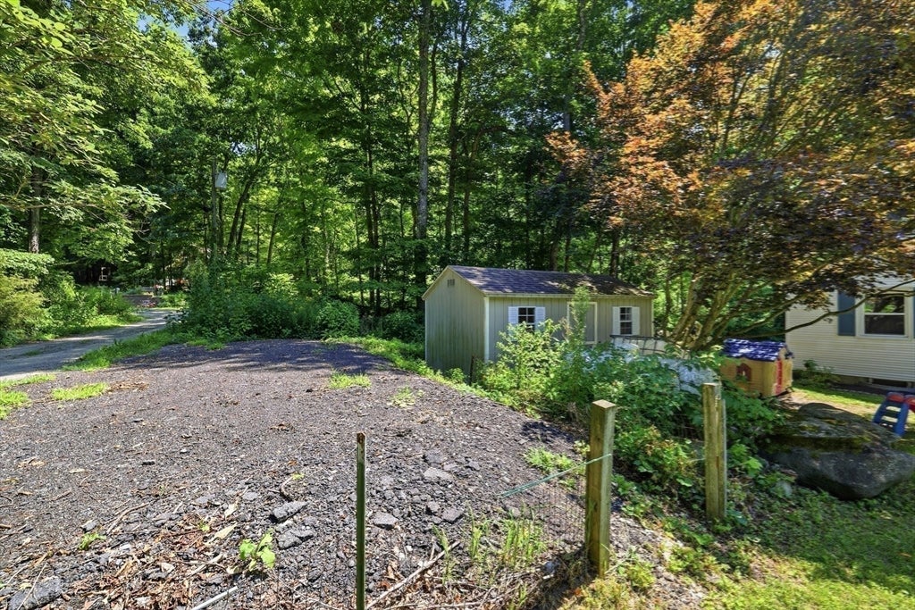 21 Goss Hill Rd, Huntington, MA Photo #27
