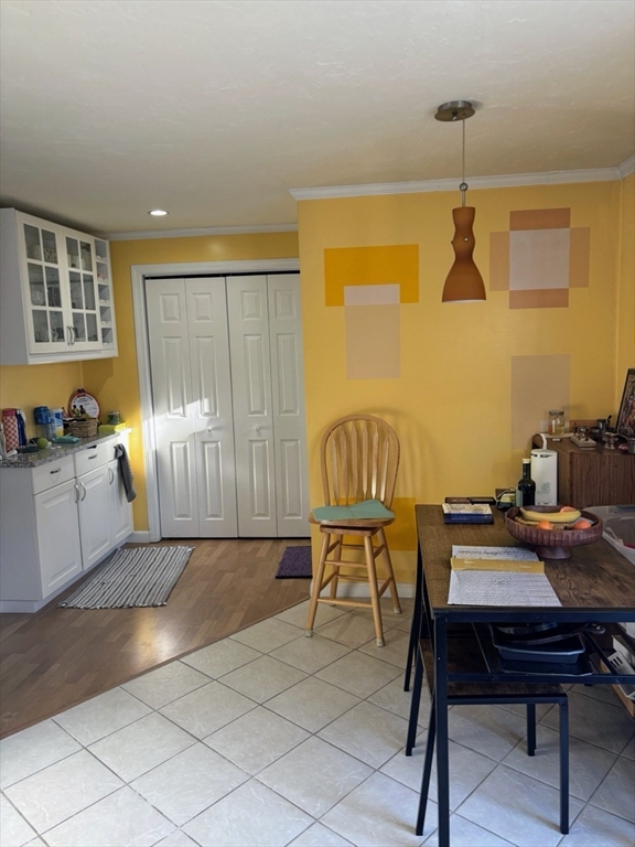 16 Pinecrest Village 16