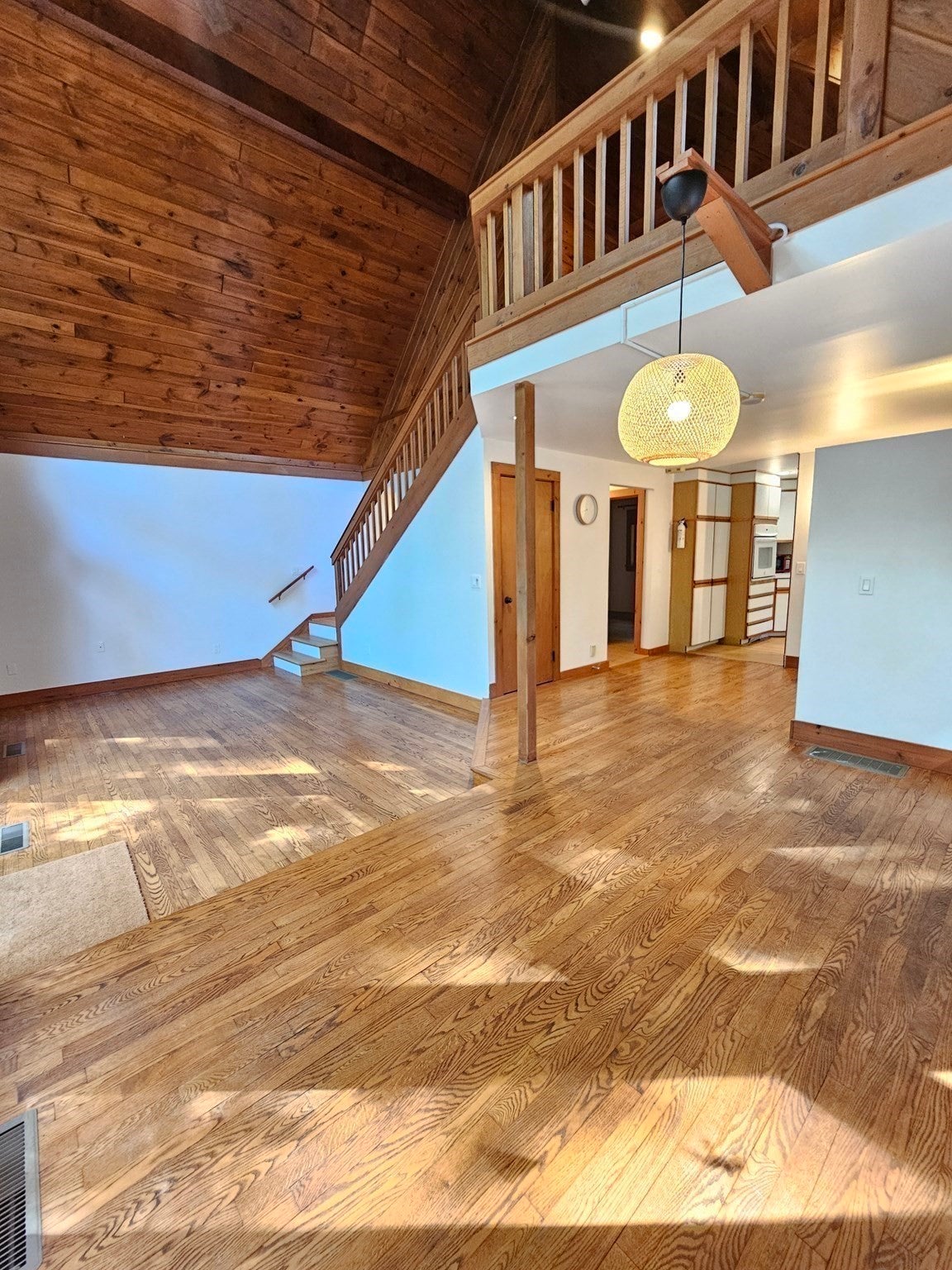 38 Fells Rd, Falmouth, MA, 38 Fells Rd, Falmouth, MA Photo #2