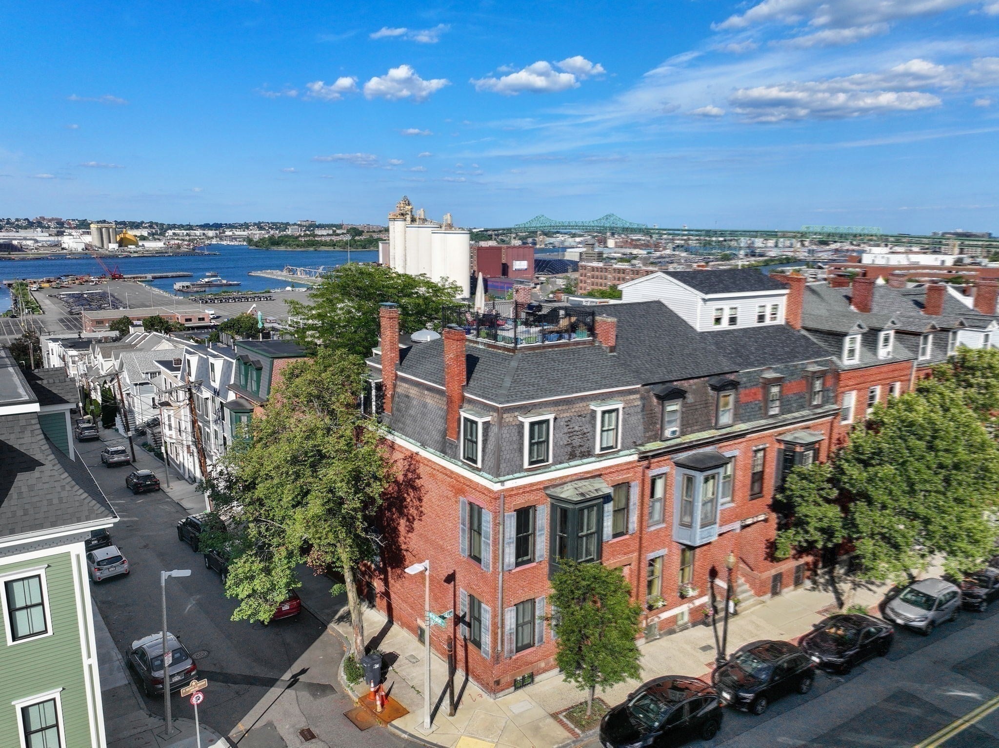 295 Bunker Hill St #2, Boston, MA Photo #32