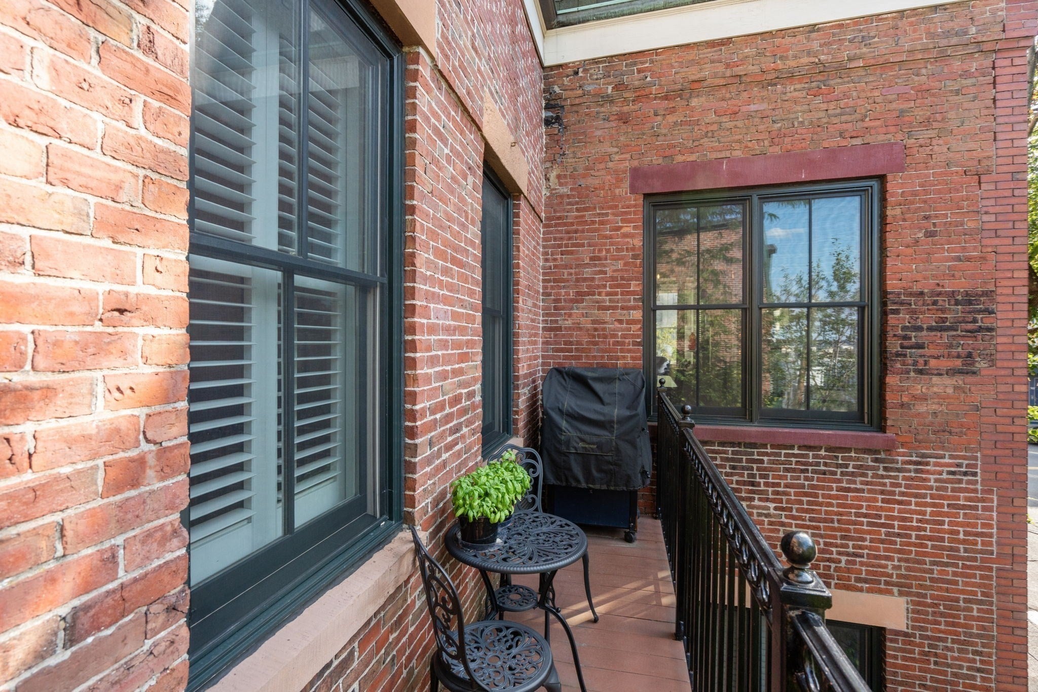 295 Bunker Hill St #2, Boston, MA Photo #10