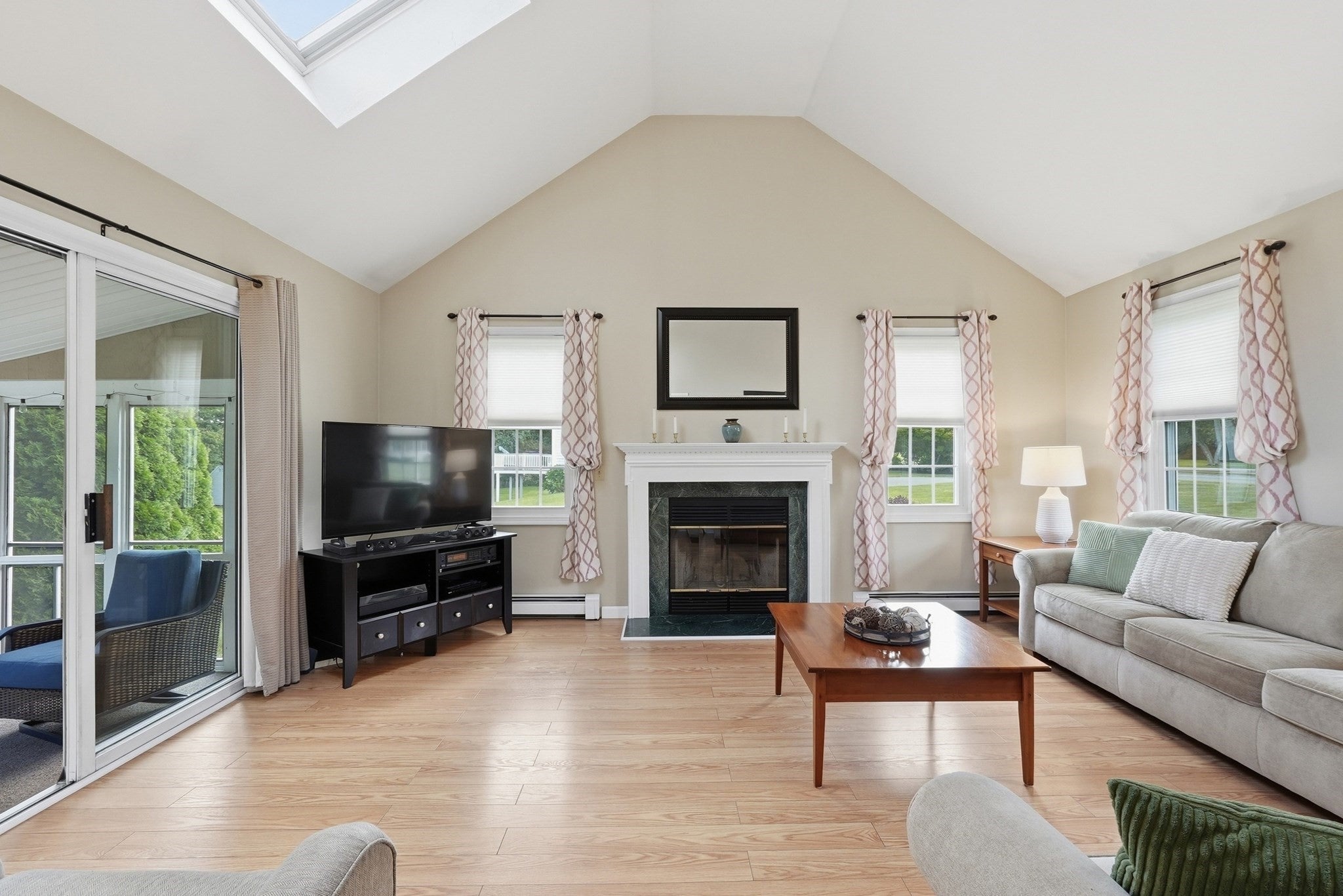 16 Cedar Hill Rd, Sutton, MA Photo #12