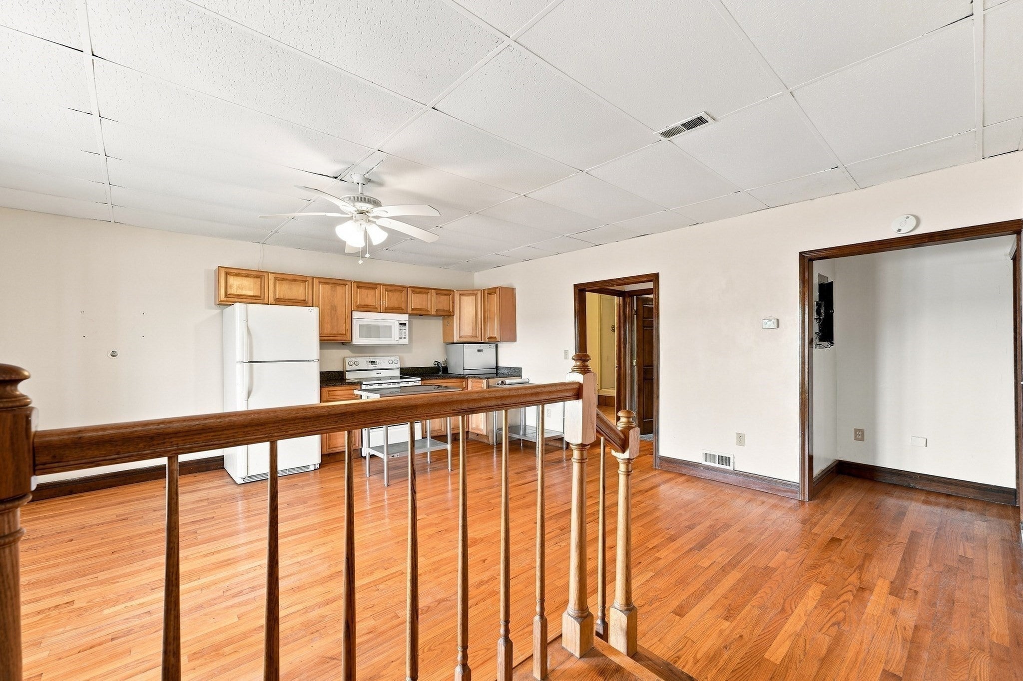 8 Bayberry Ln, Millbury, MA, 8 Bayberry Ln, Millbury, MA Photo #33