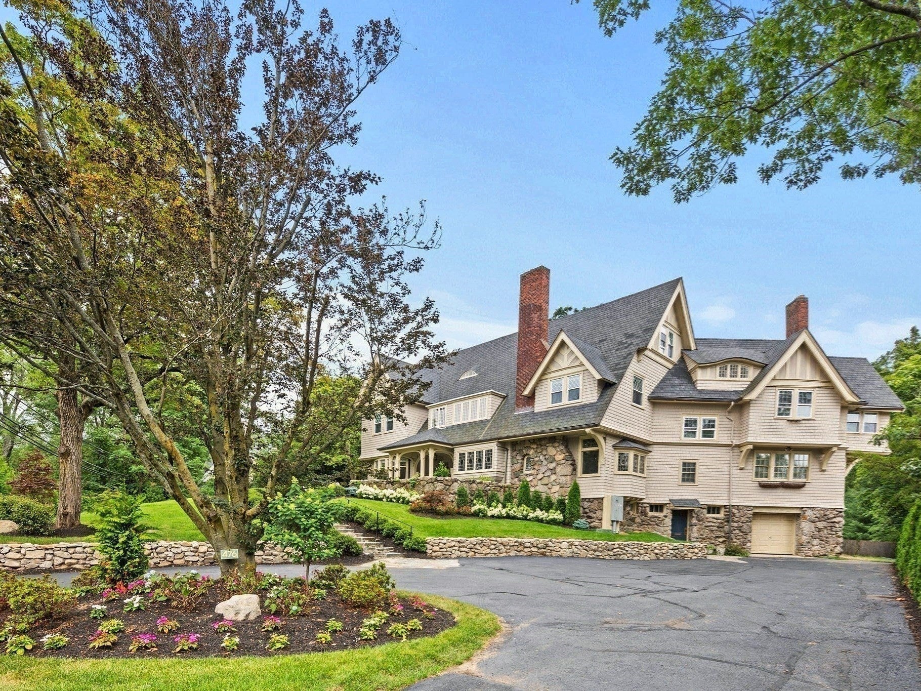 476 Heath St, Brookline, MA Photo #3