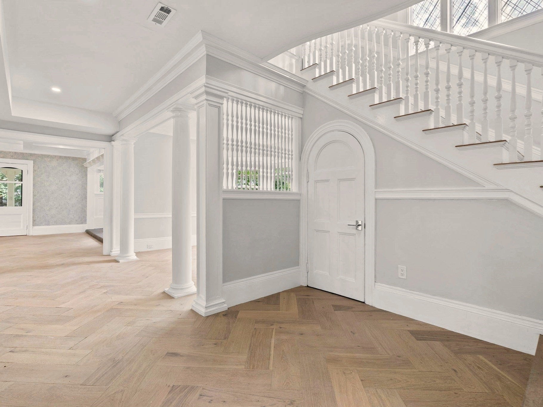 476 Heath St, Brookline, MA Photo #14