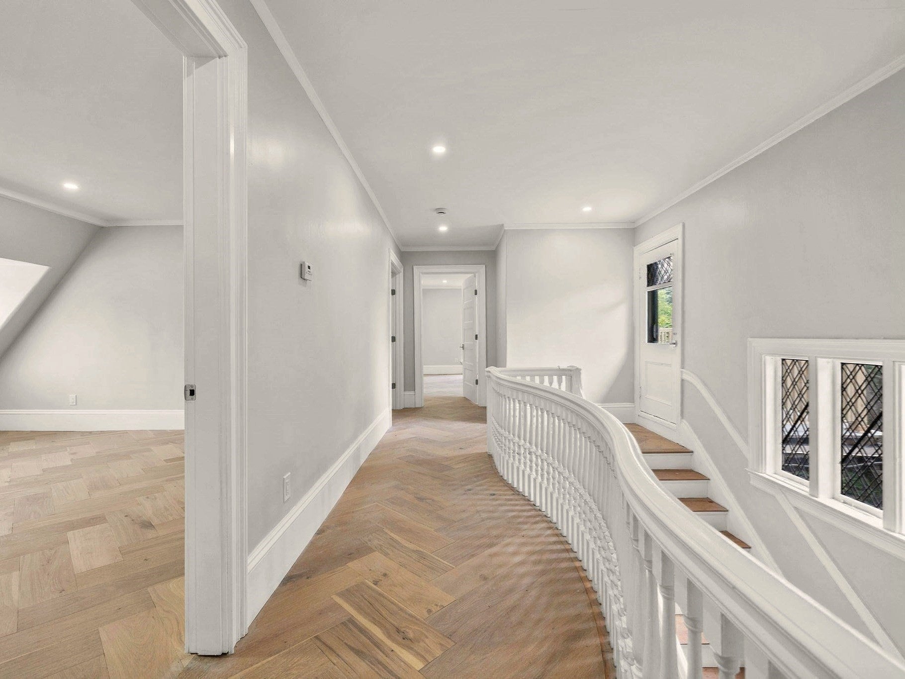 476 Heath St, Brookline, MA Photo #15