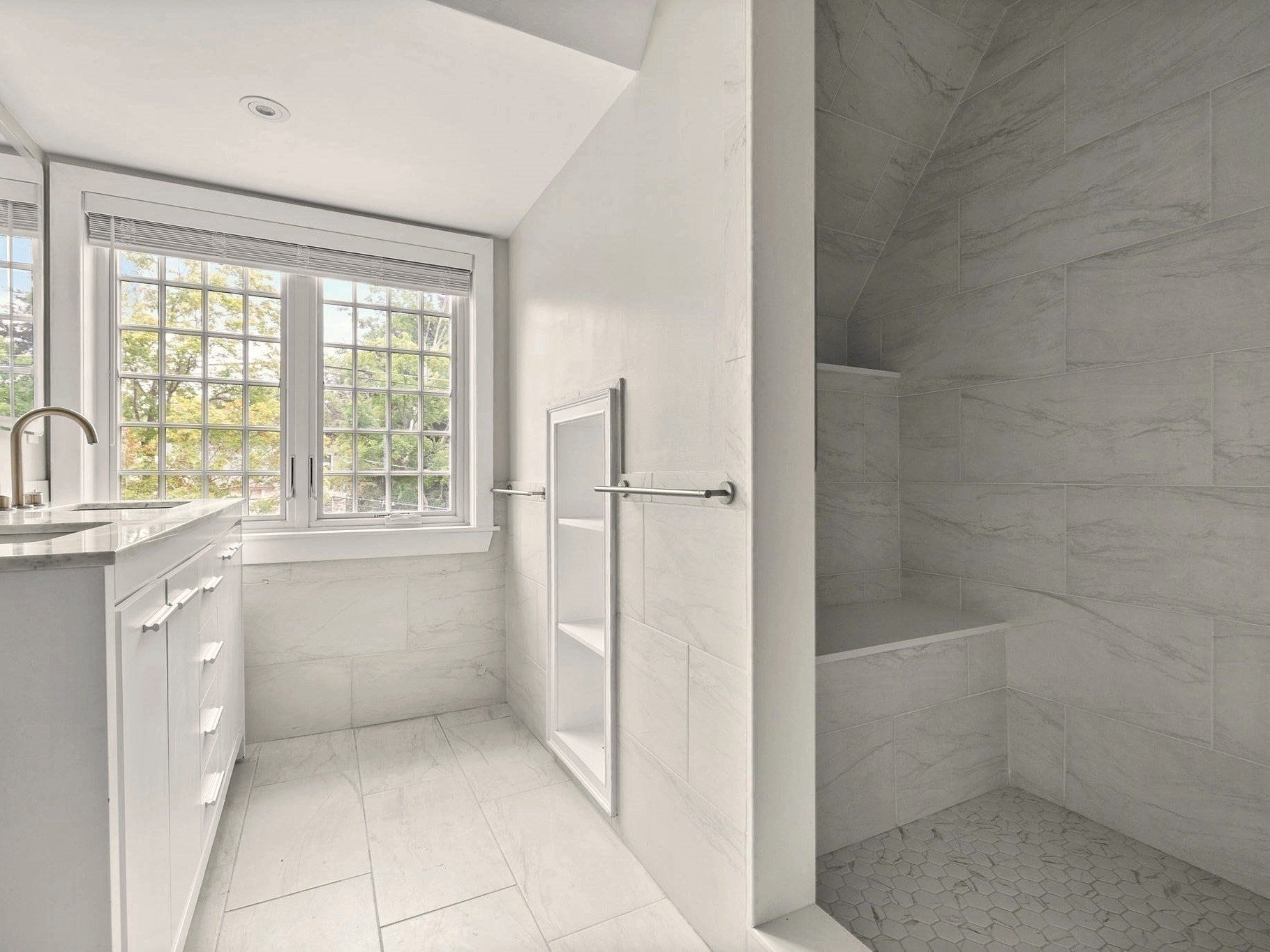 476 Heath St, Brookline, MA Photo #20