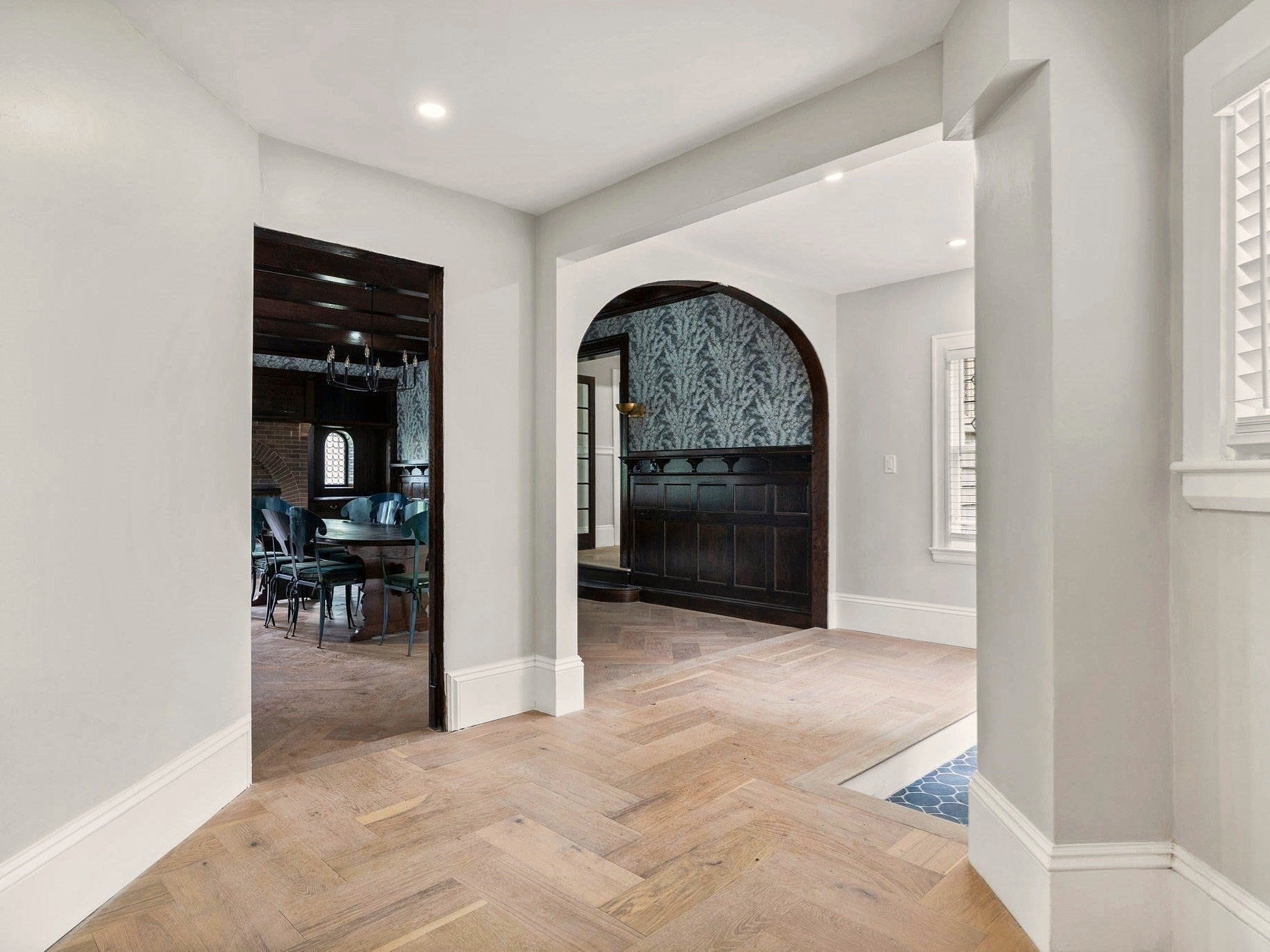 476 Heath St, Brookline, MA Photo #8