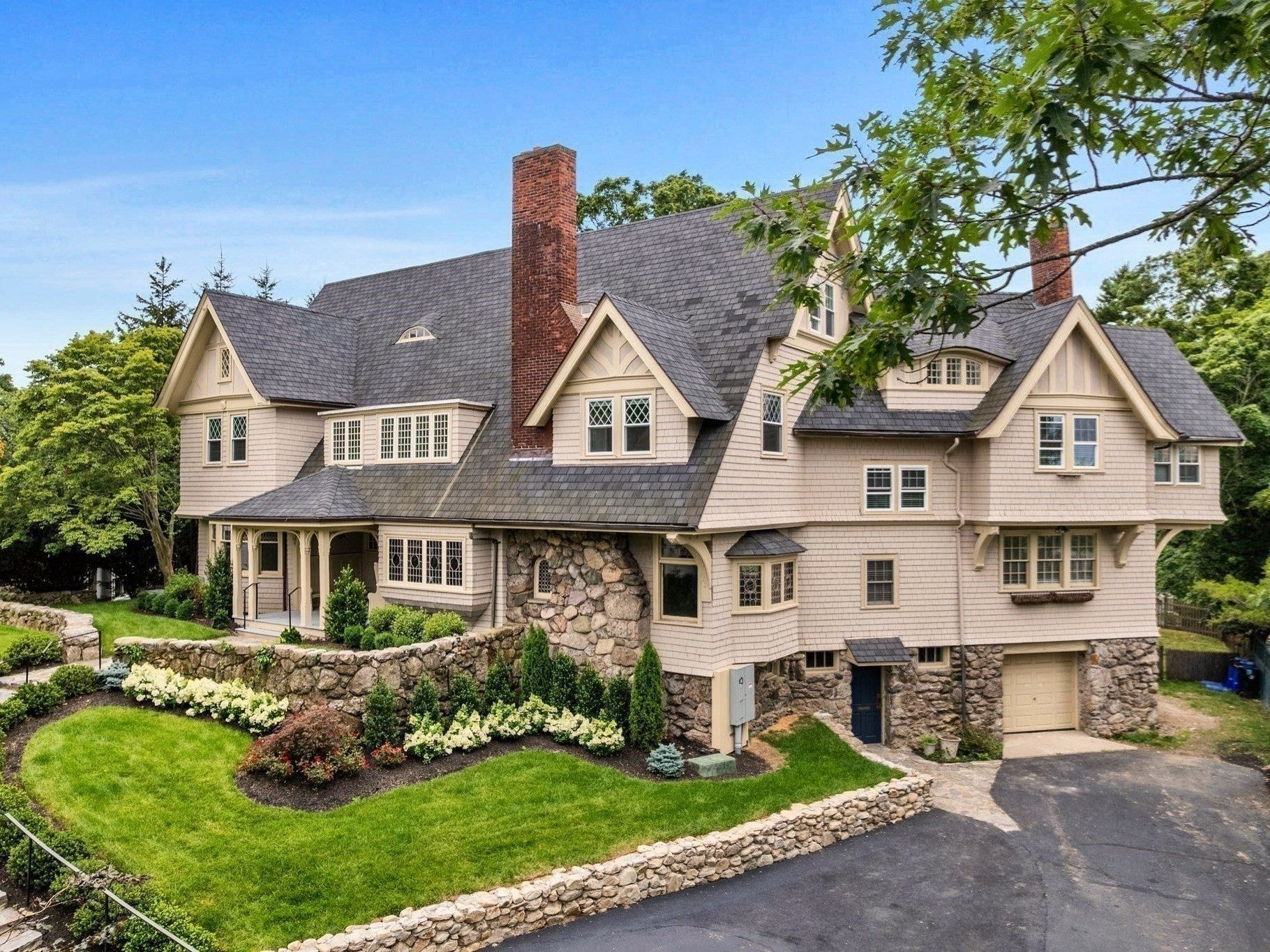 Photo of 476 Heath St, Brookline, MA