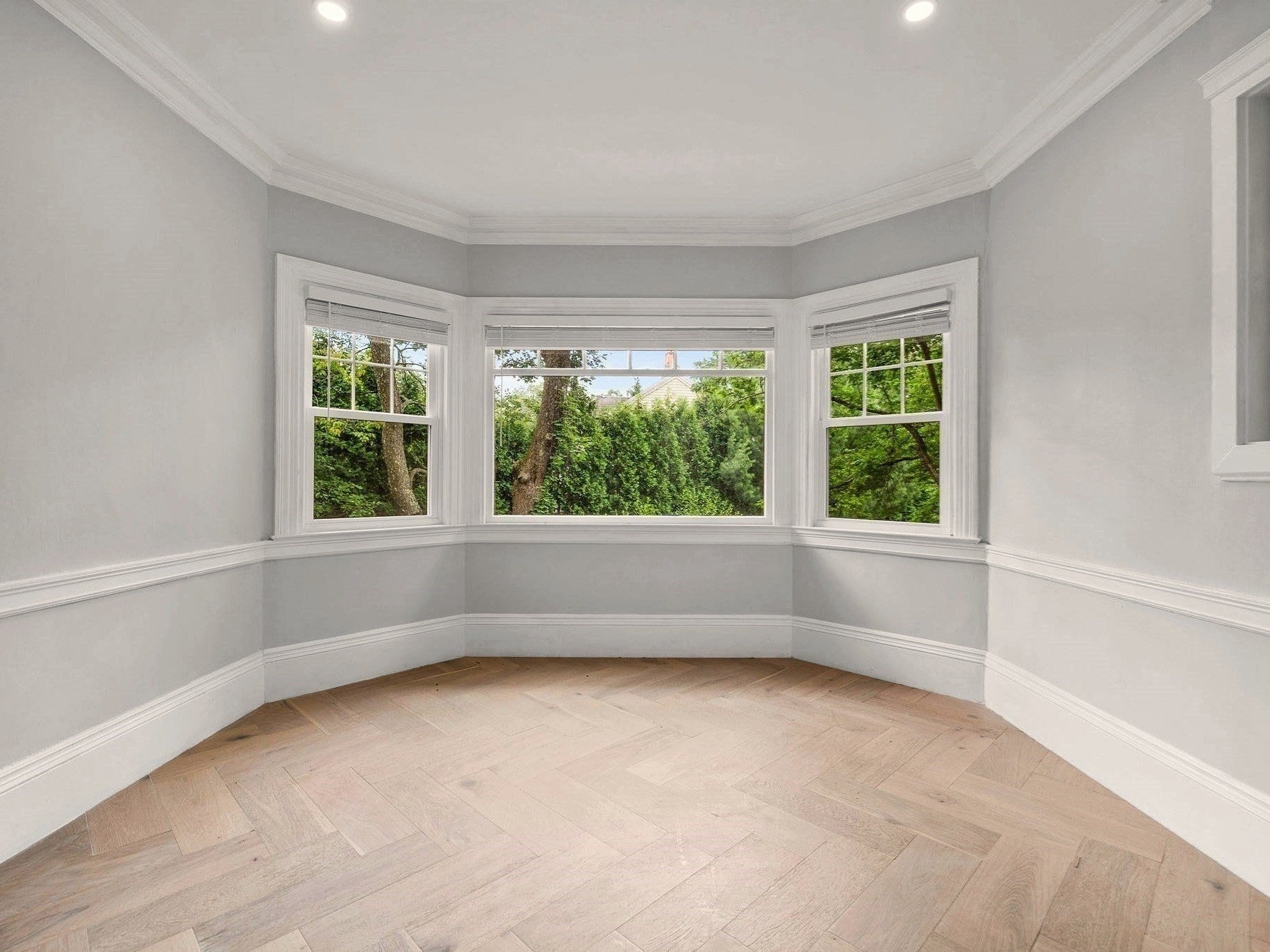 476 Heath St, Brookline, MA Photo #11