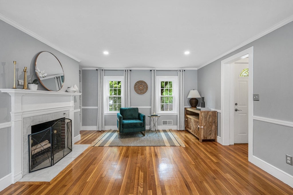 168 Lowell St, Andover, MA, 168 Lowell St, Andover, MA Photo #4
