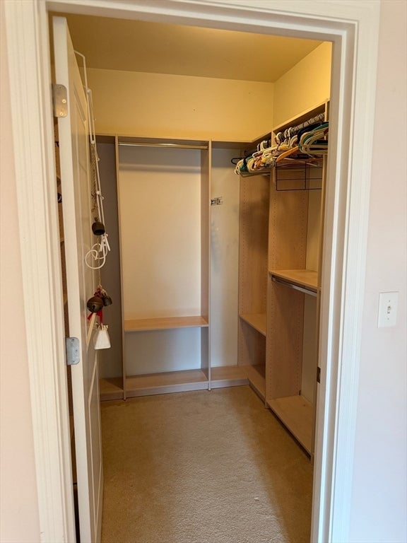 107 Clocktower Dr #207, Waltham, MA Photo #11