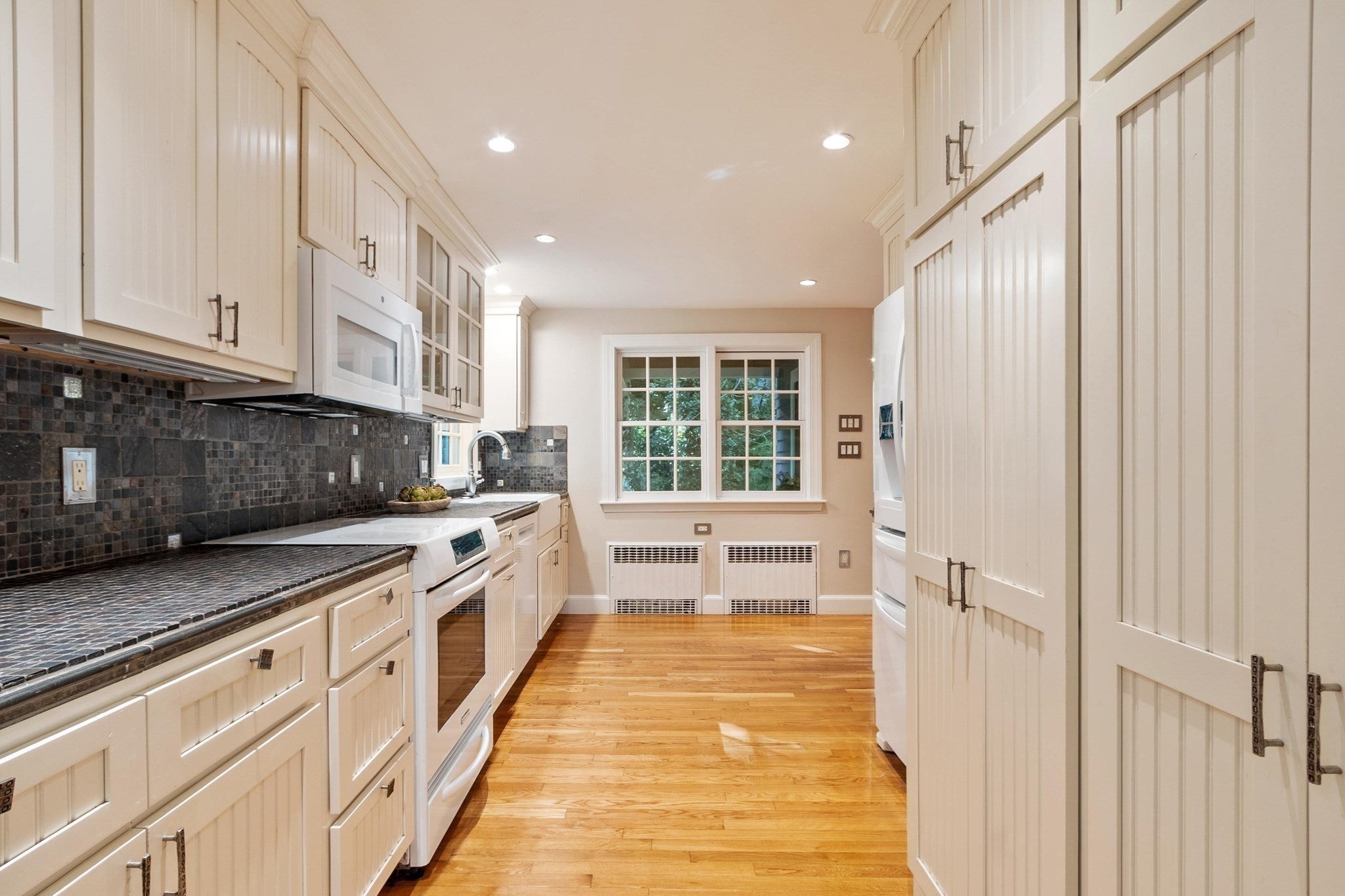 5 Tavern Ln, Lexington, MA, 5 Tavern Ln, Lexington, MA Photo #15