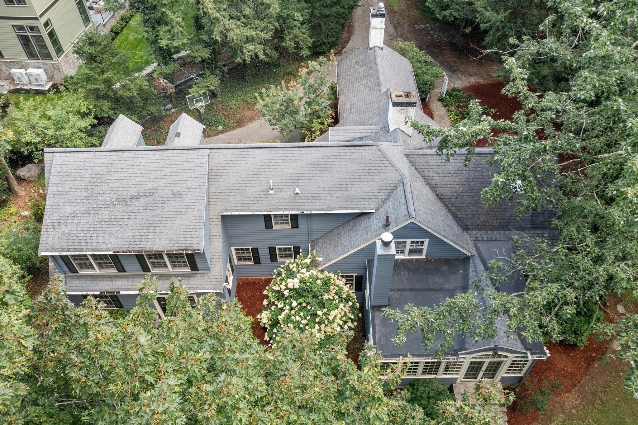 5 Tavern Ln