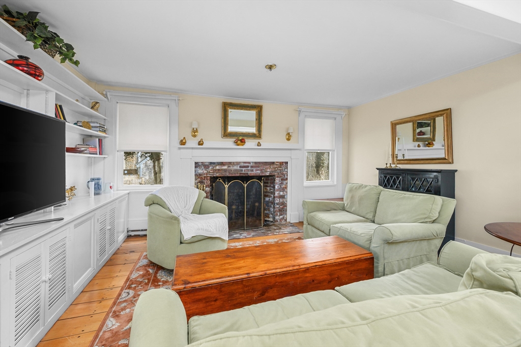 332 S Orleans Road