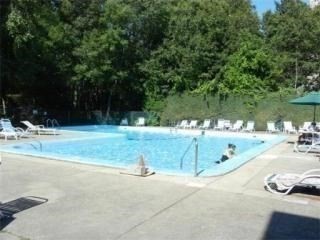 179 Tall Oaks Dr C