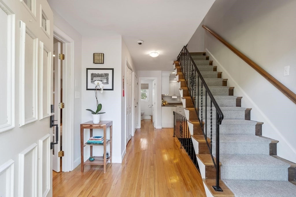 10 Lancaster Place