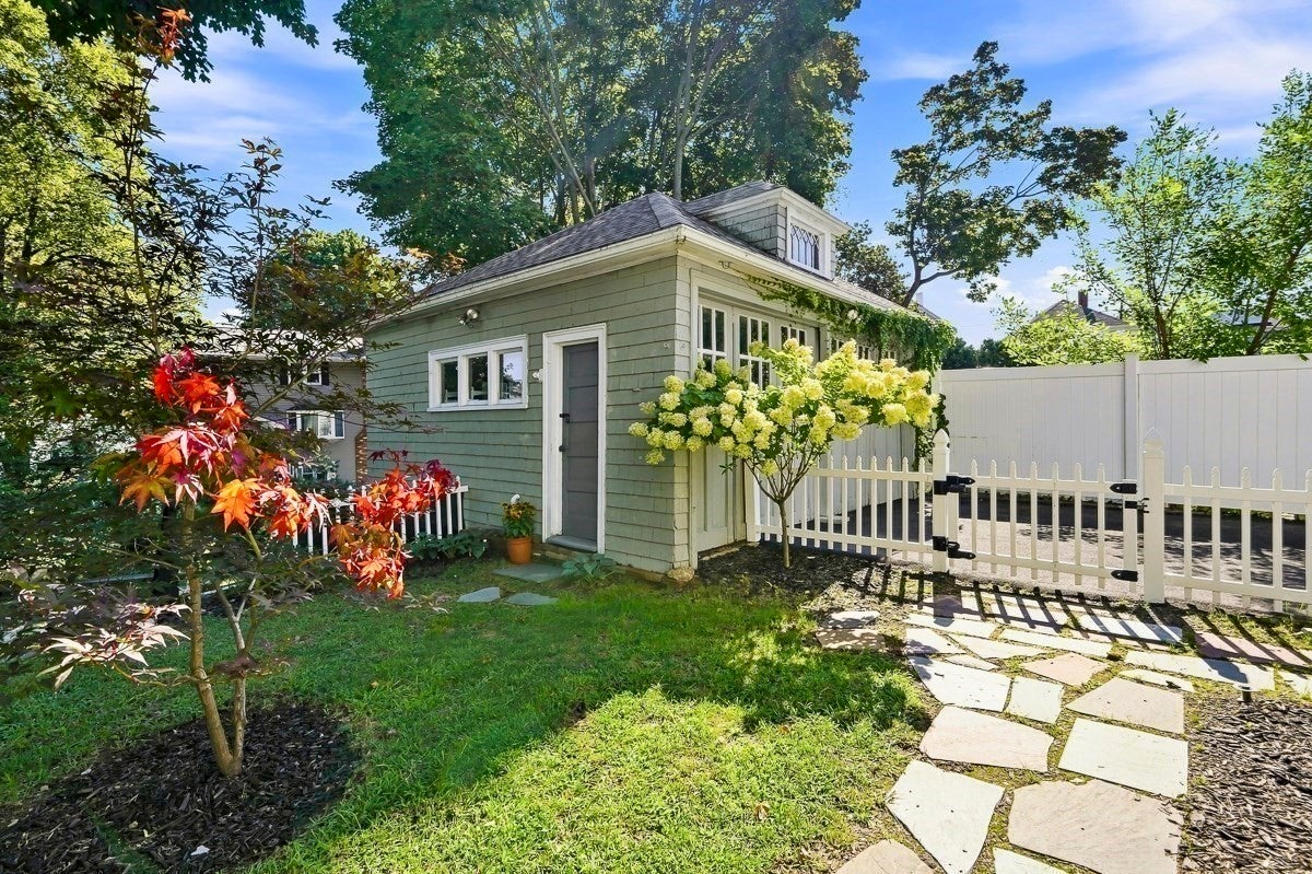 23 Brooklawn Terrace, Lynn, MA, 23 Brooklawn Terrace, Lynn, MA Photo #37