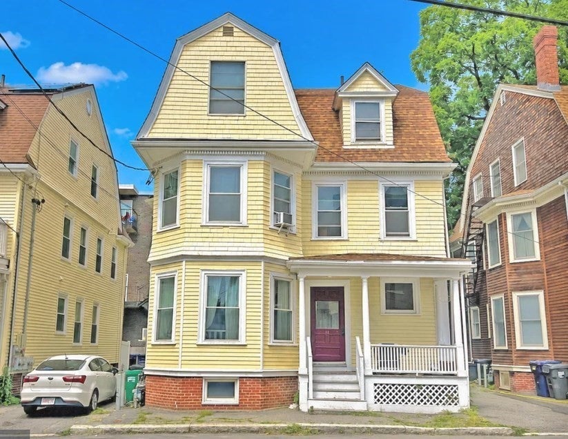 Photo of 14 Saint Paul St, Cambridge, MA