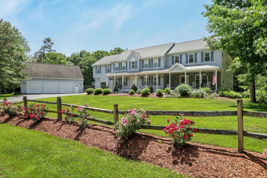 11 Longwood Dr