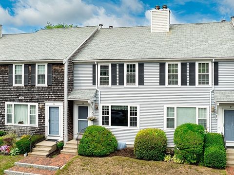 571 Carriage Shop Rd E Falmouth MA 02536