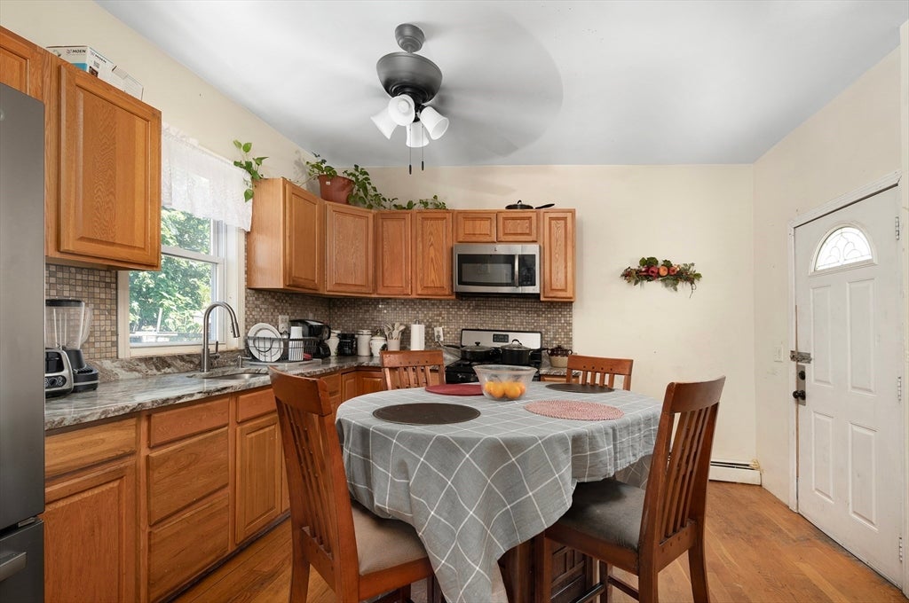 292 California Ave, Providence, RI Photo #9