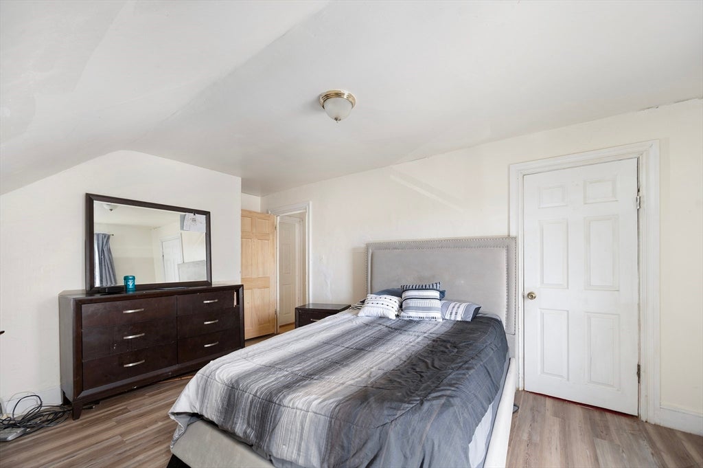 292 California Ave, Providence, RI Photo #24