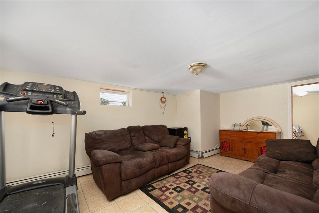 292 California Ave, Providence, RI Photo #29