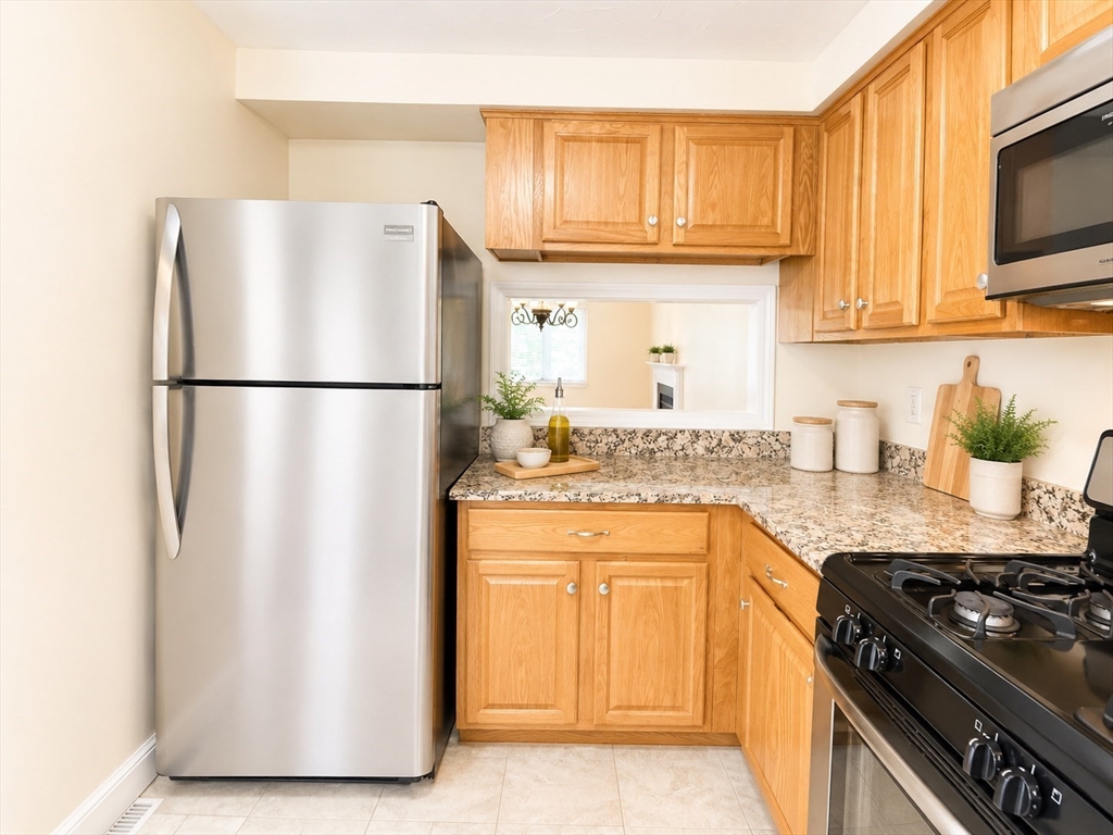4 Alcott Circle #4, Taunton, MA, 4 Alcott Circle #4, Taunton, MA Photo #5