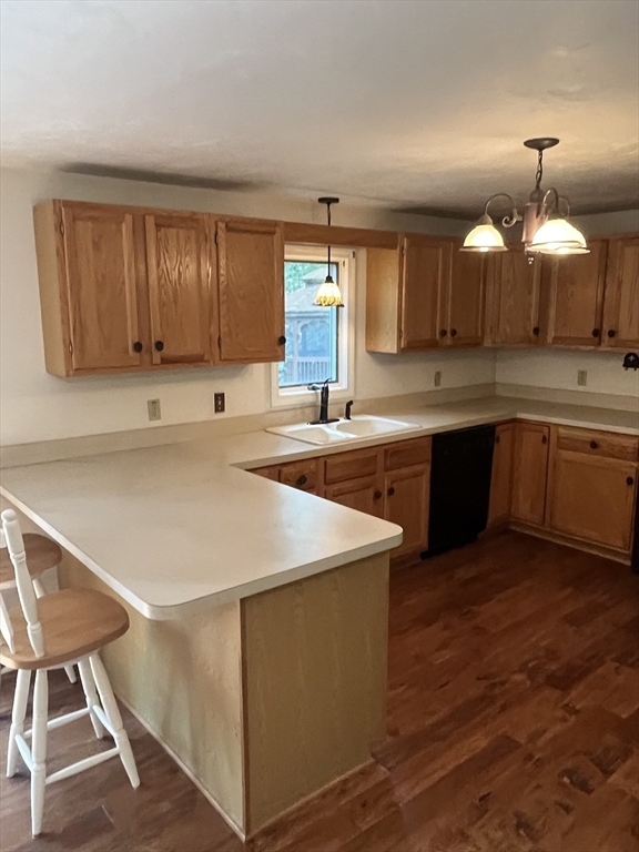 304 West River Road