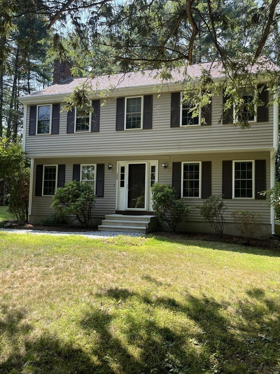 304 West River Road