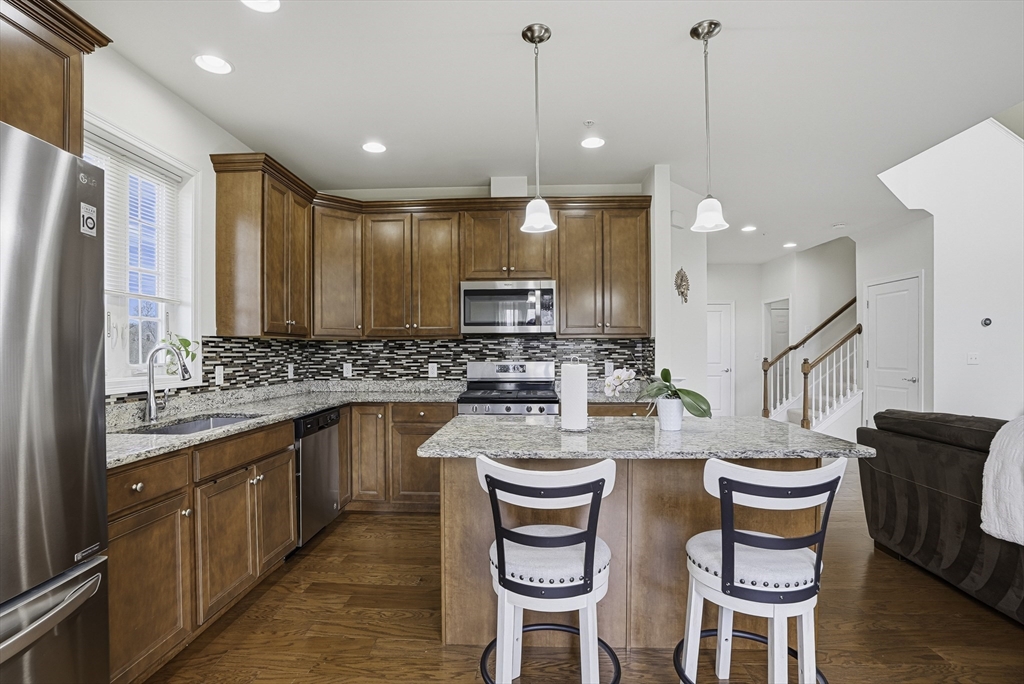27 Spruce St #27, Hopkinton, MA, 27 Spruce St #27, Hopkinton, MA Photo #17