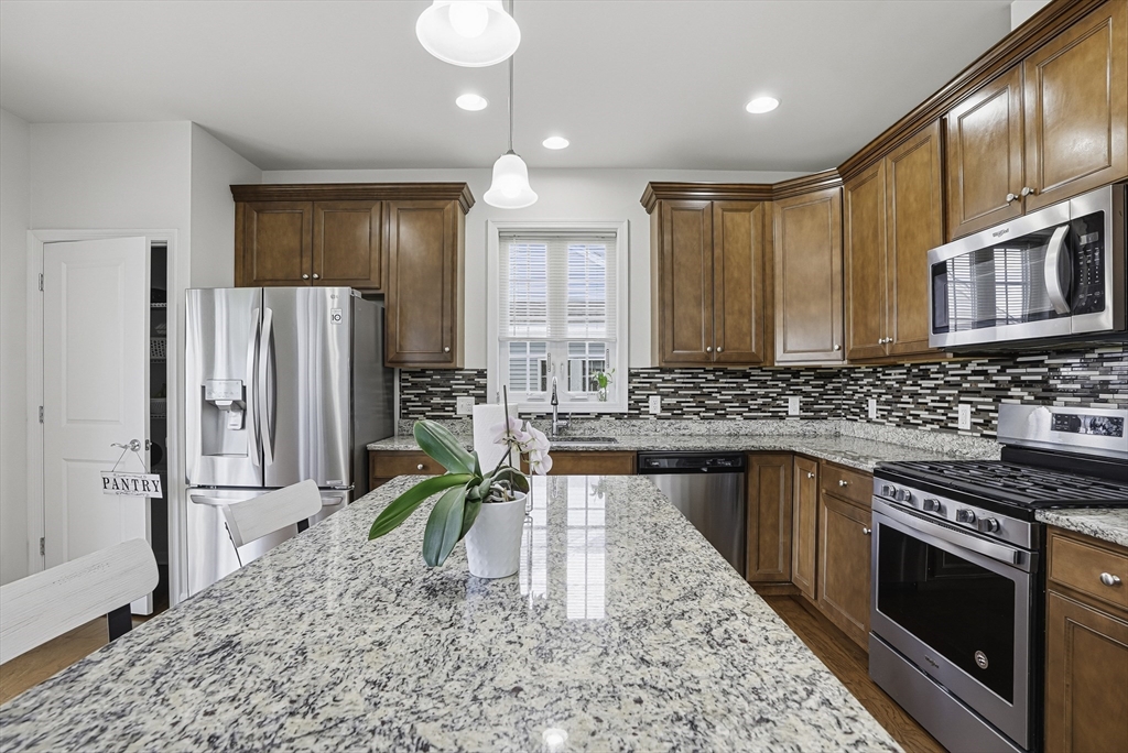 27 Spruce St #27, Hopkinton, MA, 27 Spruce St #27, Hopkinton, MA Photo #15