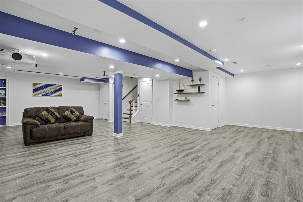 27 Spruce St #27, Hopkinton, MA, 27 Spruce St #27, Hopkinton, MA Photo #36
