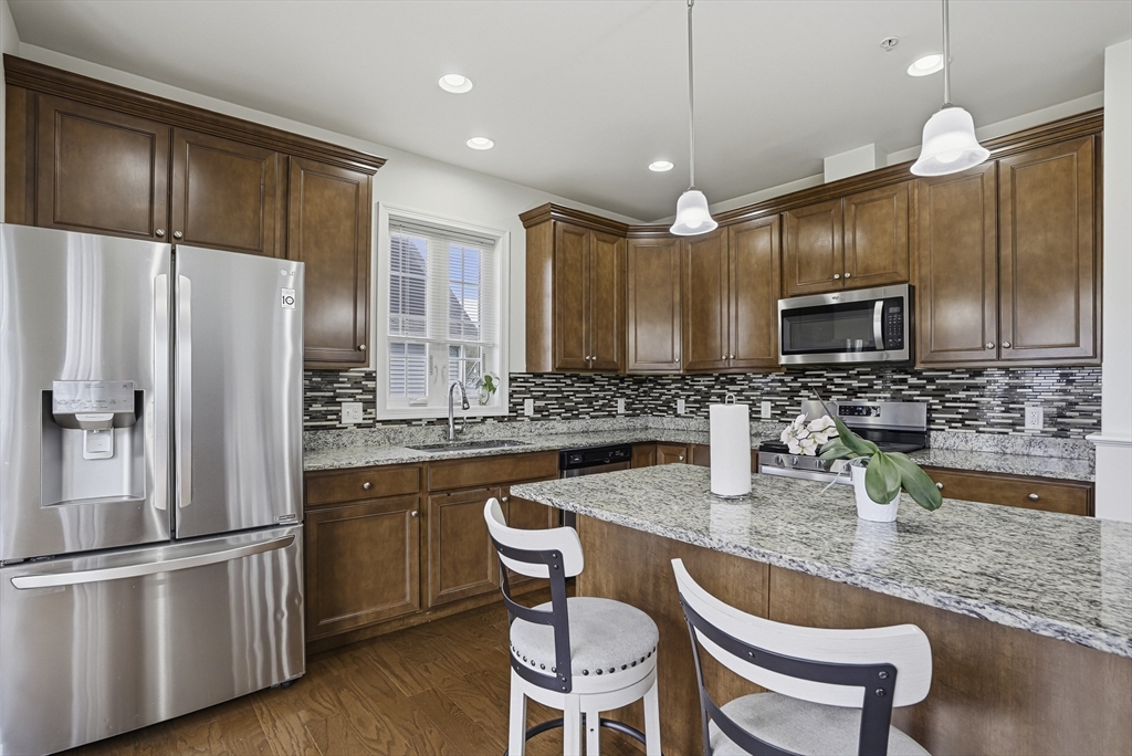 27 Spruce St #27, Hopkinton, MA, 27 Spruce St #27, Hopkinton, MA Photo #16