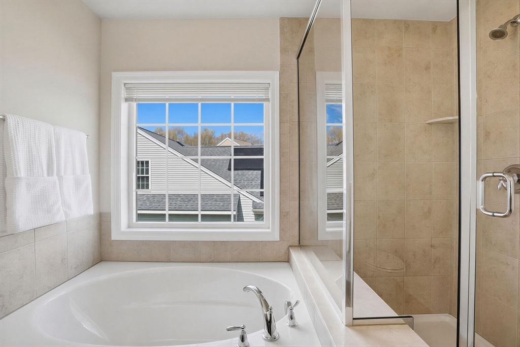 27 Spruce St #27, Hopkinton, MA, 27 Spruce St #27, Hopkinton, MA Photo #32