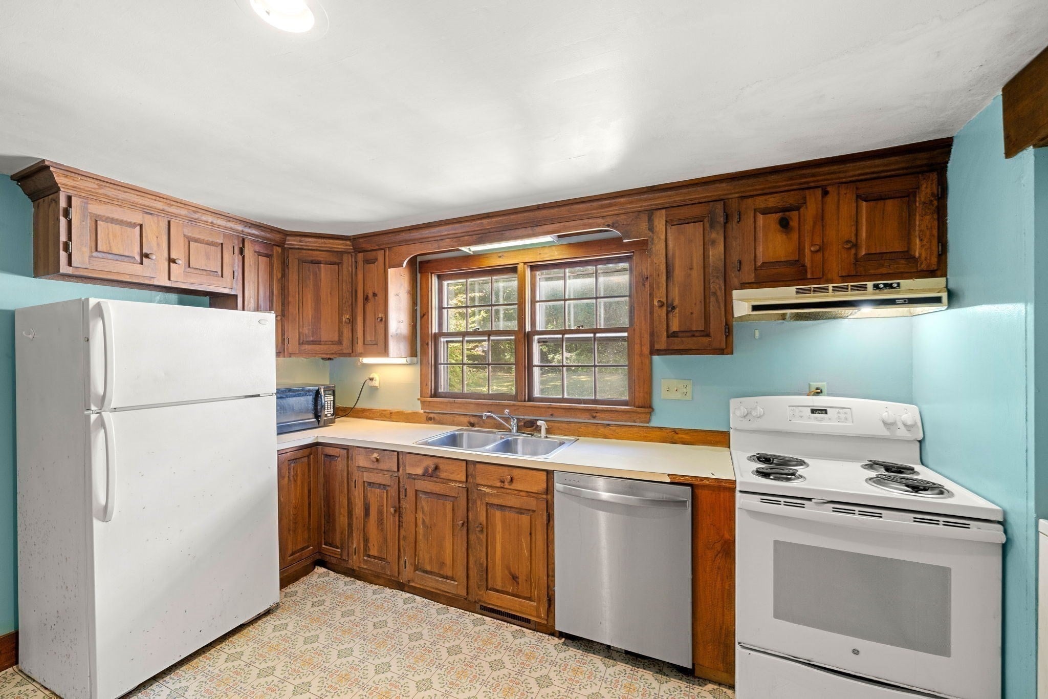 53 Groton Rd, Shirley, MA, 53 Groton Rd, Shirley, MA Photo #32