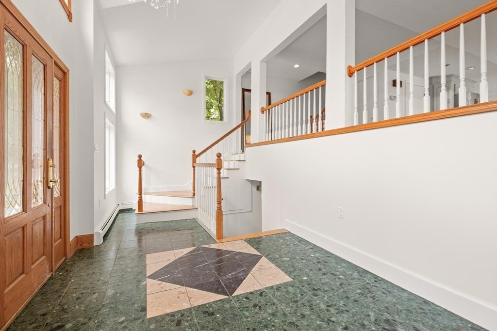 27 Miller Ave