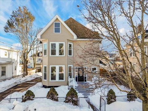 Photo of 34 Winthrop St, Brockton, MA 02301 (MLS # 73483506)