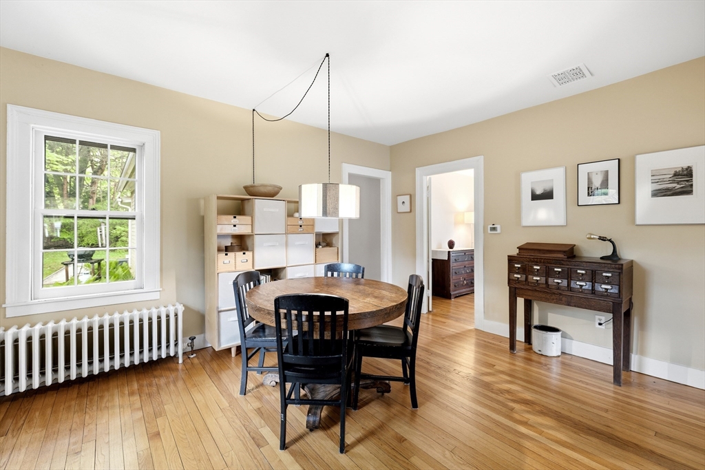 106 Chestnut St, Northampton, MA Photo #14