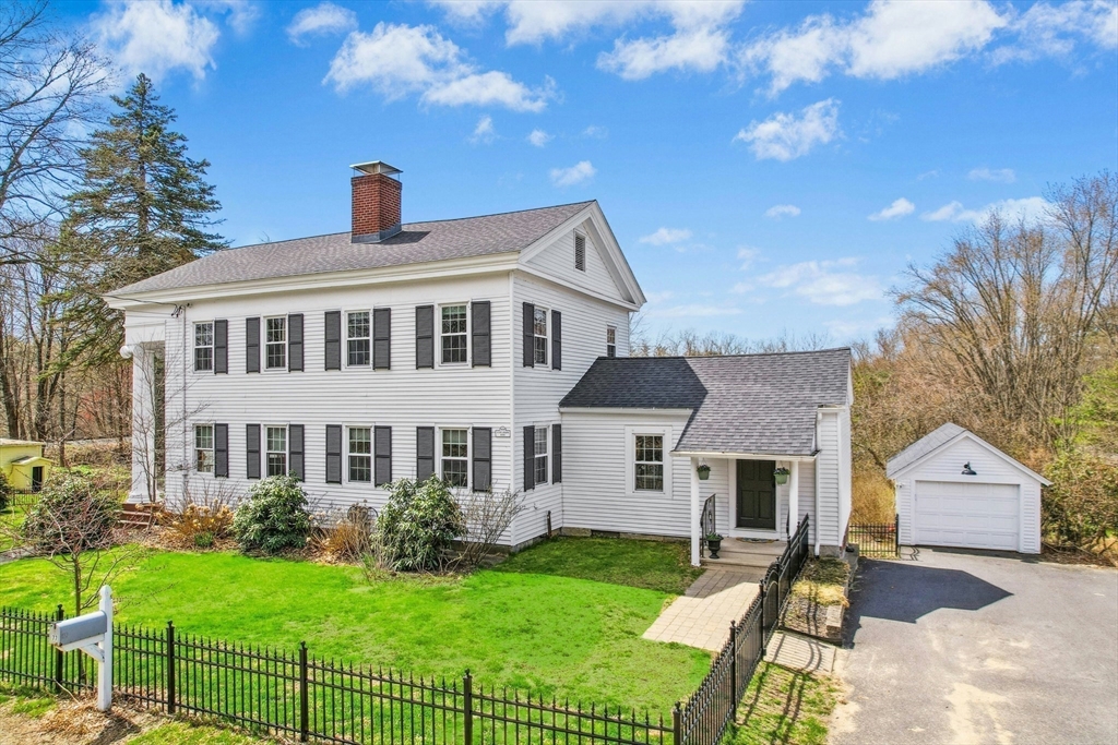 77 Center Bridge Rd