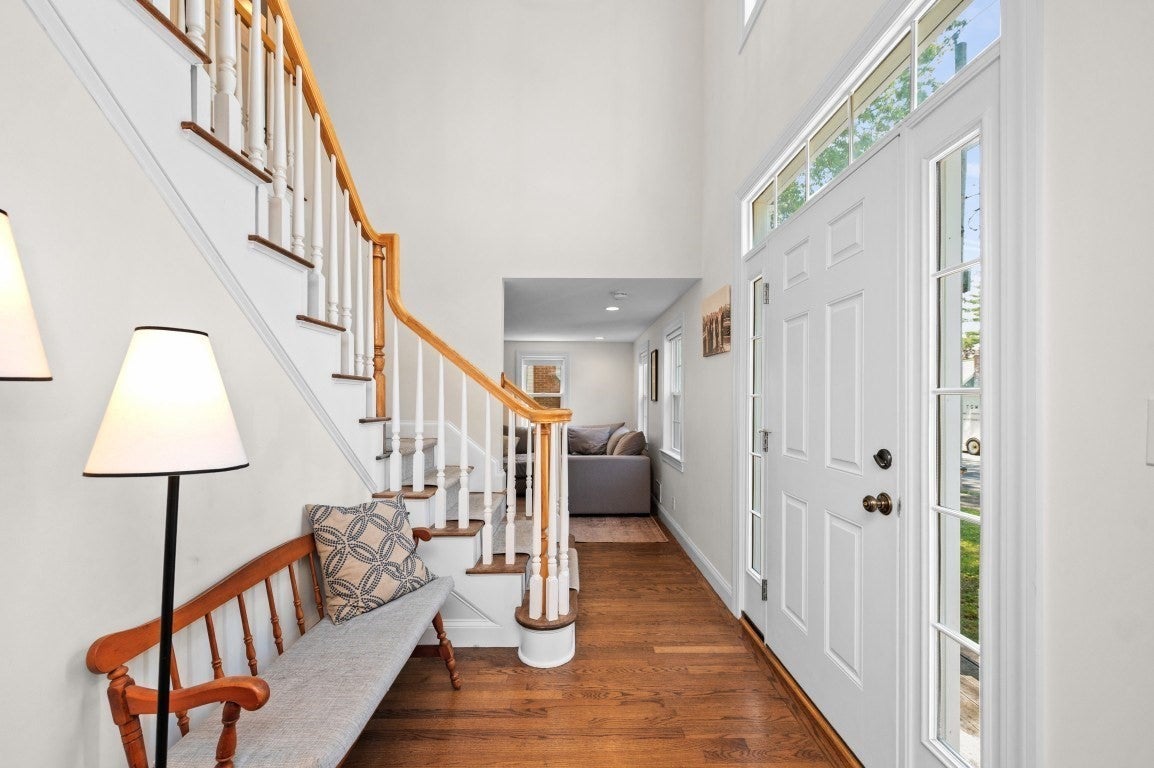 94 Holly Hill Cir, Weymouth, MA, 94 Holly Hill Cir, Weymouth, MA Photo #3