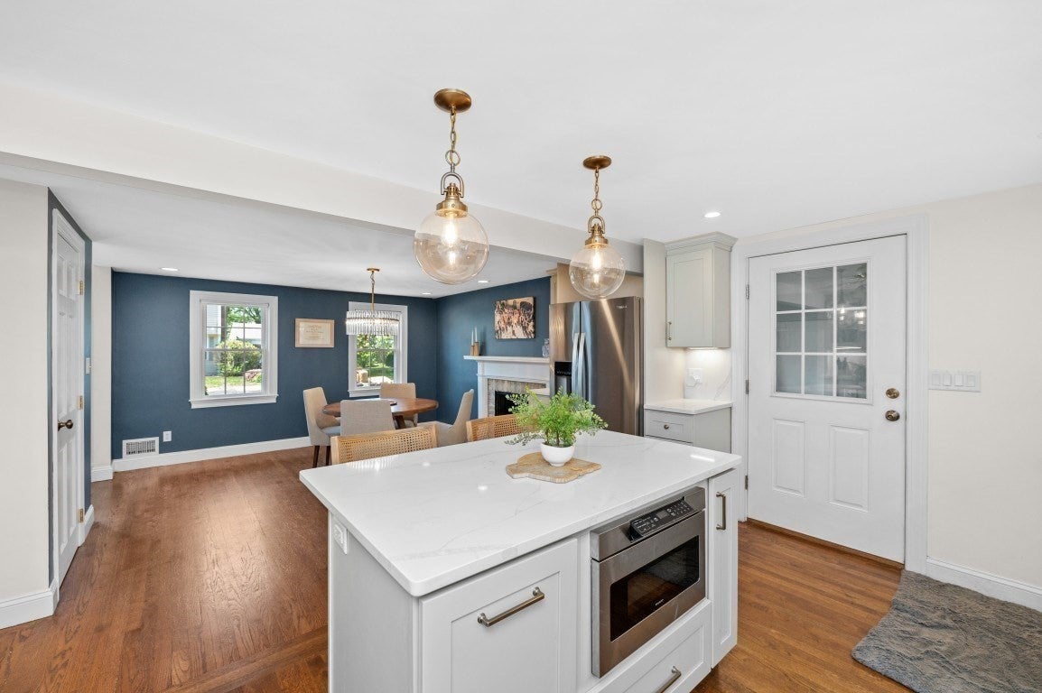 94 Holly Hill Cir, Weymouth, MA, 94 Holly Hill Cir, Weymouth, MA Photo #8