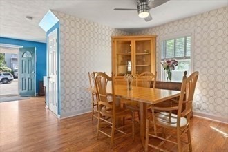 16 Simmons Rd