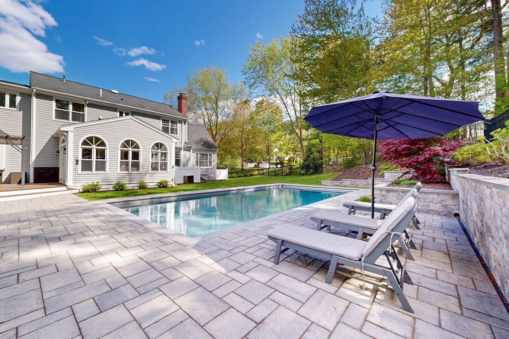 15 Loeffler Ln, Medfield, MA Photo #37