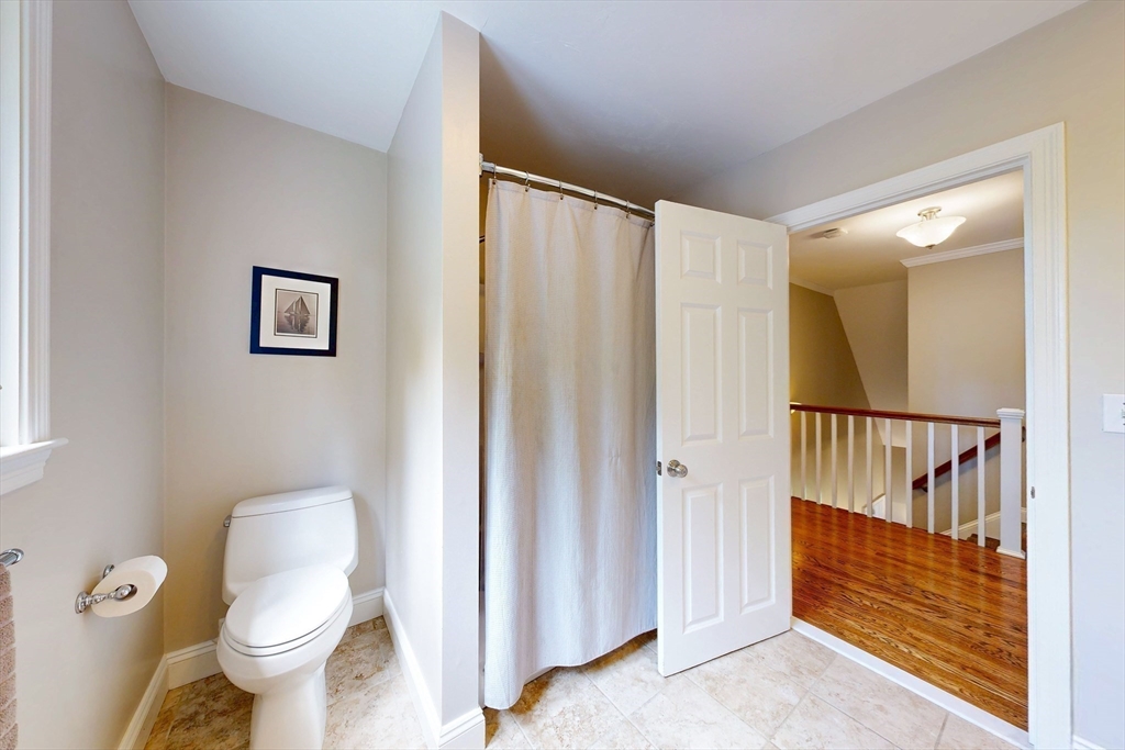 15 Loeffler Ln, Medfield, MA Photo #28