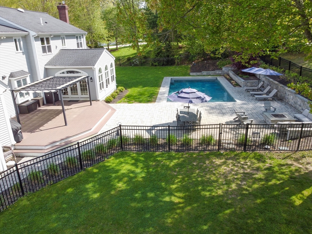 15 Loeffler Ln, Medfield, MA Photo #39
